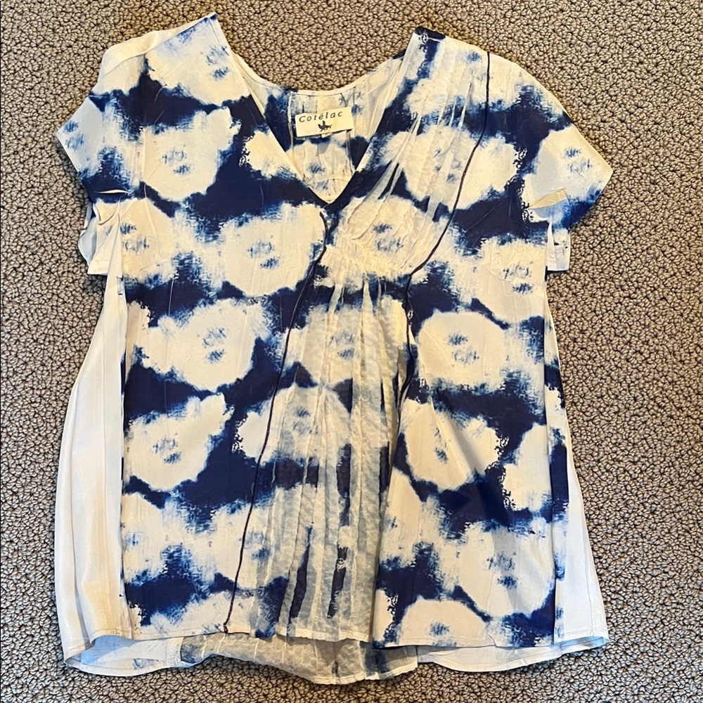 Cotelac Blue and White tie-dye top
